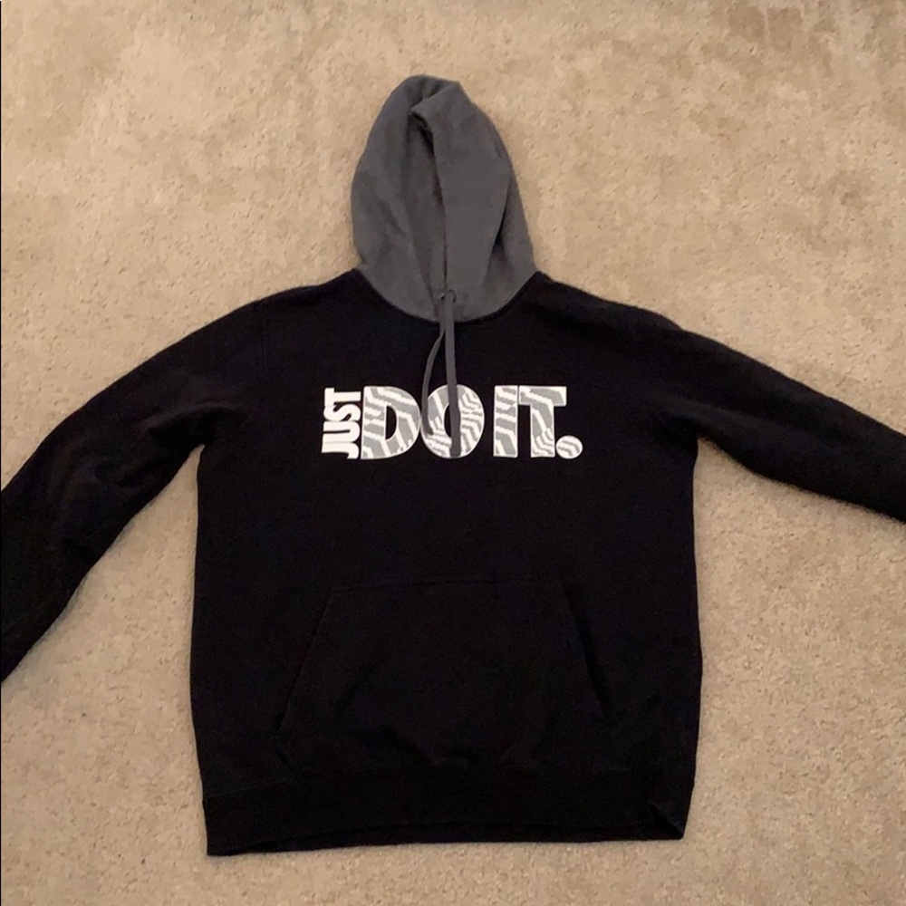 Nike sweatshirt great condition used